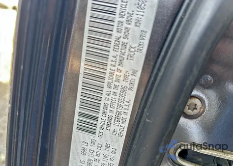 2015 Ram 1500 St z USA, uszkodzony, nr VIN 1C6RR6KT9FS535906